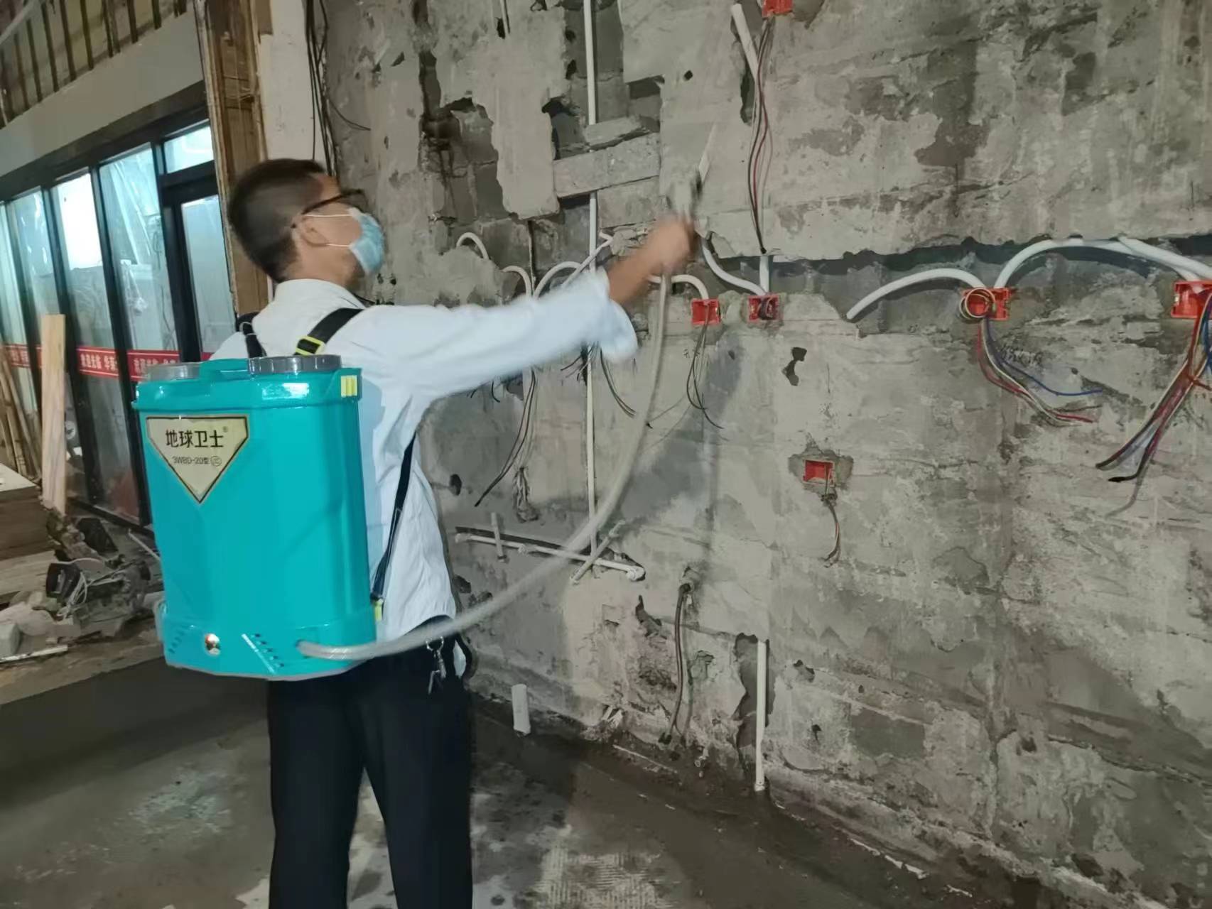 105130200.jpg 105130200.jpg